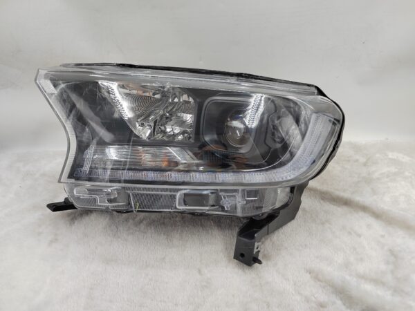 FORD EVEREST RANGER 2020-2021 LED L.H.S HEADLIGHT ASSEMBLY