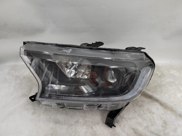 FORD EVEREST RANGER 2020-2021 LED L.H.S HEADLIGHT ASSEMBLY