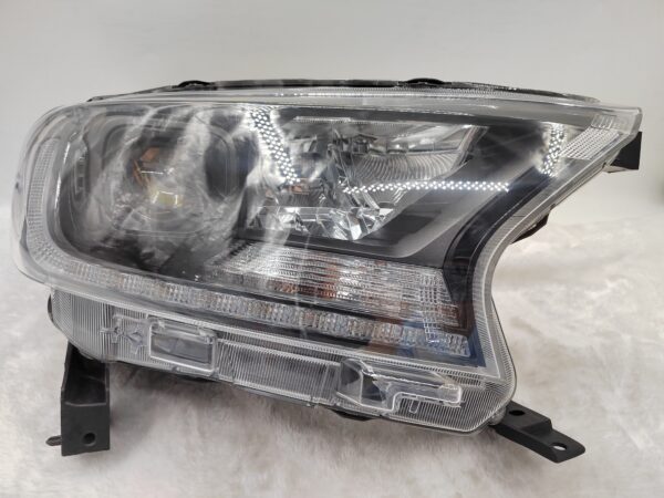 FORD EVEREST RANGER 2020-2021 LED R.H.S HEADLIGHT ASSEMBLY