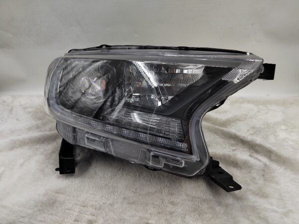 FORD EVEREST RANGER 2020-2021 LED R.H.S HEADLIGHT ASSEMBLY