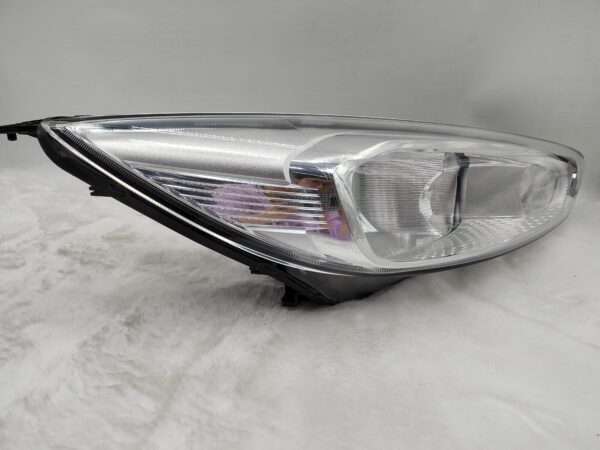 FORD FOCUS MK3 2015-2018 HALOGEN R.H.S HEADLIGHT ASSEMBLY