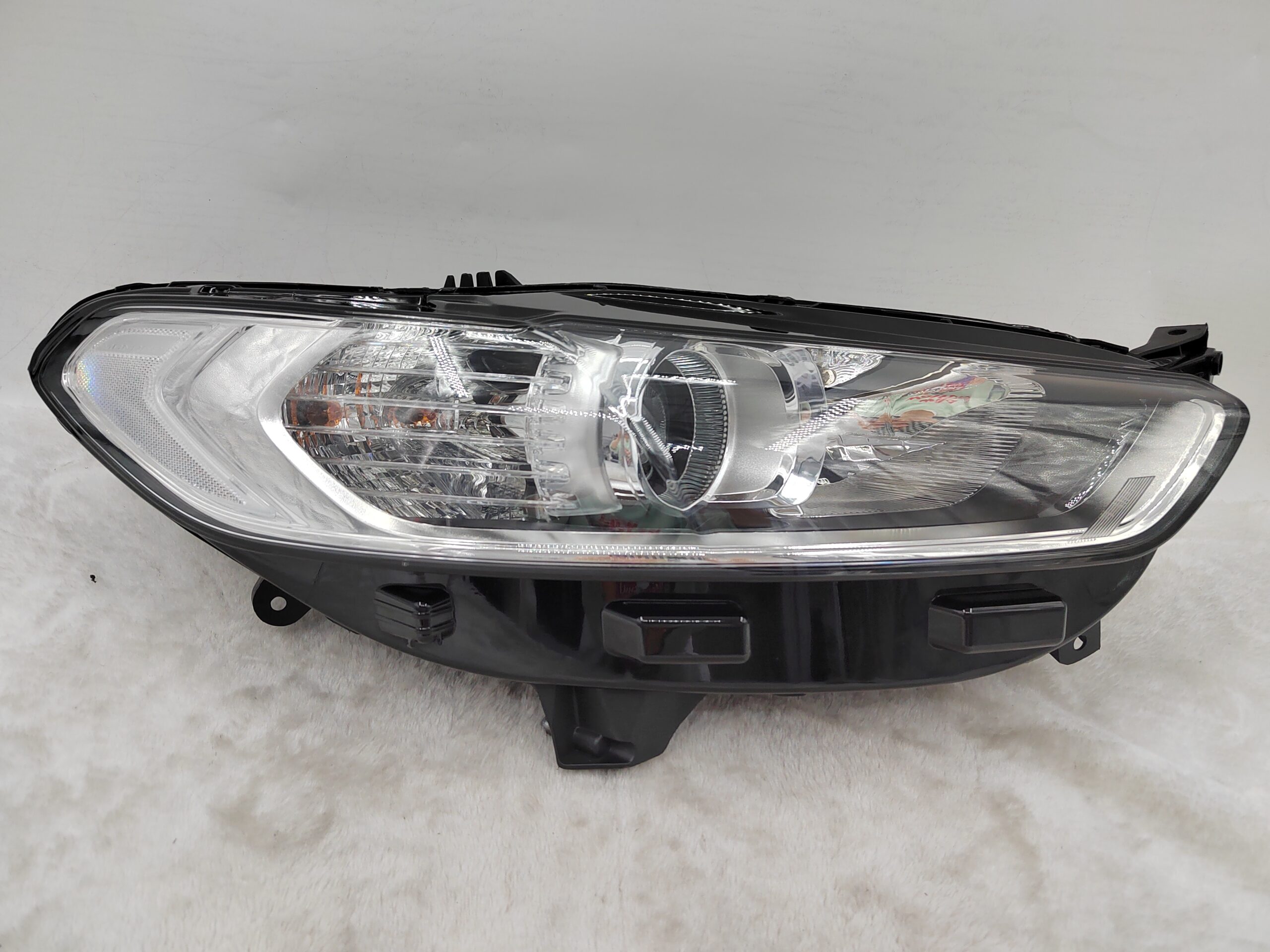 FORD MONDEO MK5 2015-2019 HALOGEN R.H.S HEADLIGHT ASSEMBLY