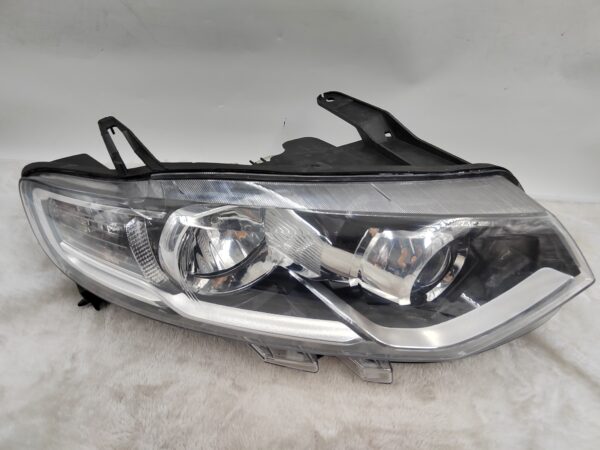 FORD TERRITORY SZ 2011-2017 HALOGEN R.H.S HEADLIGHT ASSEMBLY