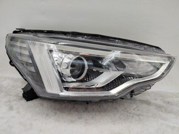 GREAT WALL HAVAL JOLION 2021-2023 HALOGEN R.H.S HEADLIGHT ASSEMBLY