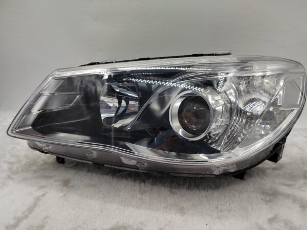 HOLDEN COMMODORE VF SV6 2013-2017 LENS HALOGEN L.H.S HEADLIGHT ASSEMBLY