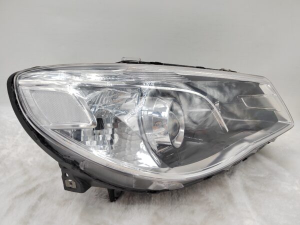 HOLDEN COMMODORE VF SV6 2013-2017 LENS HALOGEN R.H.S HEADLIGHT ASSEMBLY