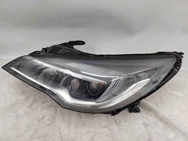 HOLDEN ASTRA 2016-2020 LENS HALOGEN L.H.S HEADLIGHT ASSEMBLY