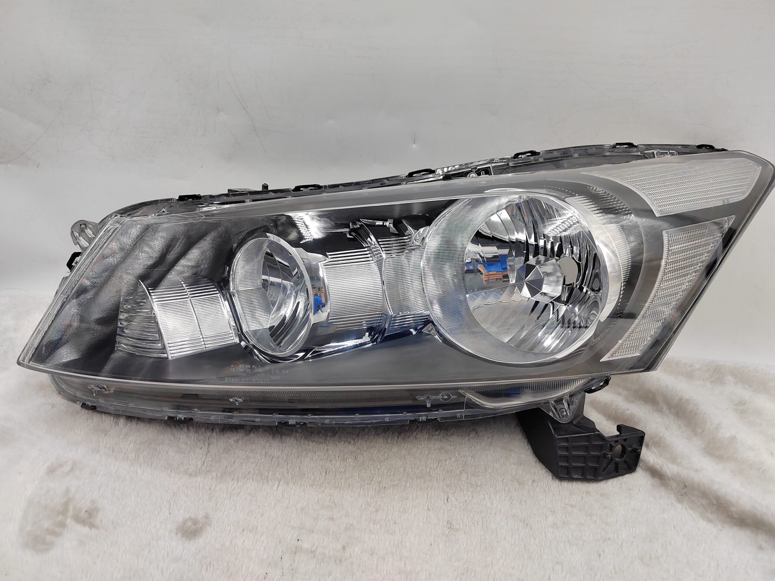 HONDA ACCORD 8 2008-2012 XENON L.H.S HEADLIGHT ASSEMBLY