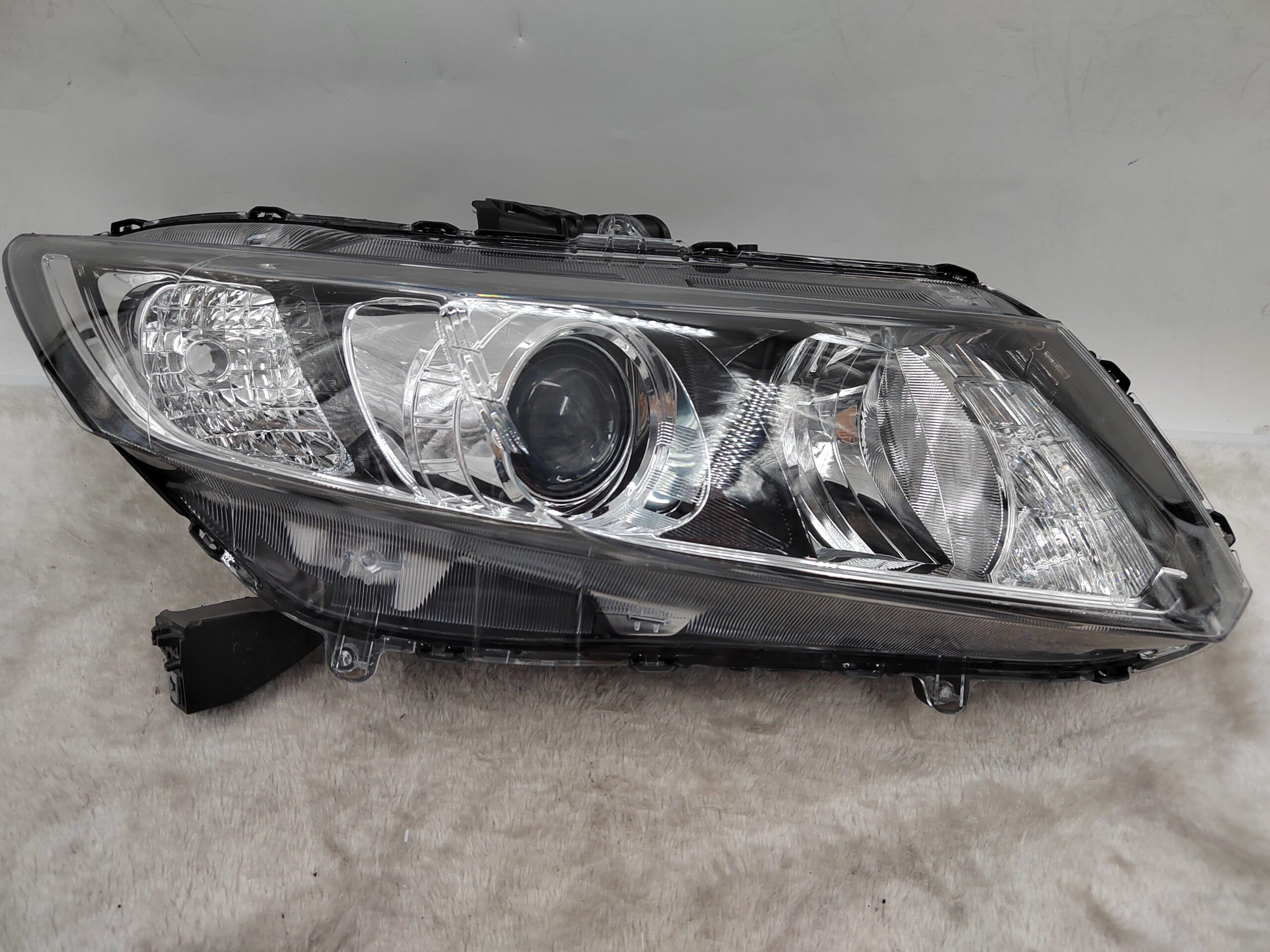 HONDA CIVIC 9 VTI-LX 2012-2015 HALOGEN R.H.S HEADLIGHT ASSEMBLY