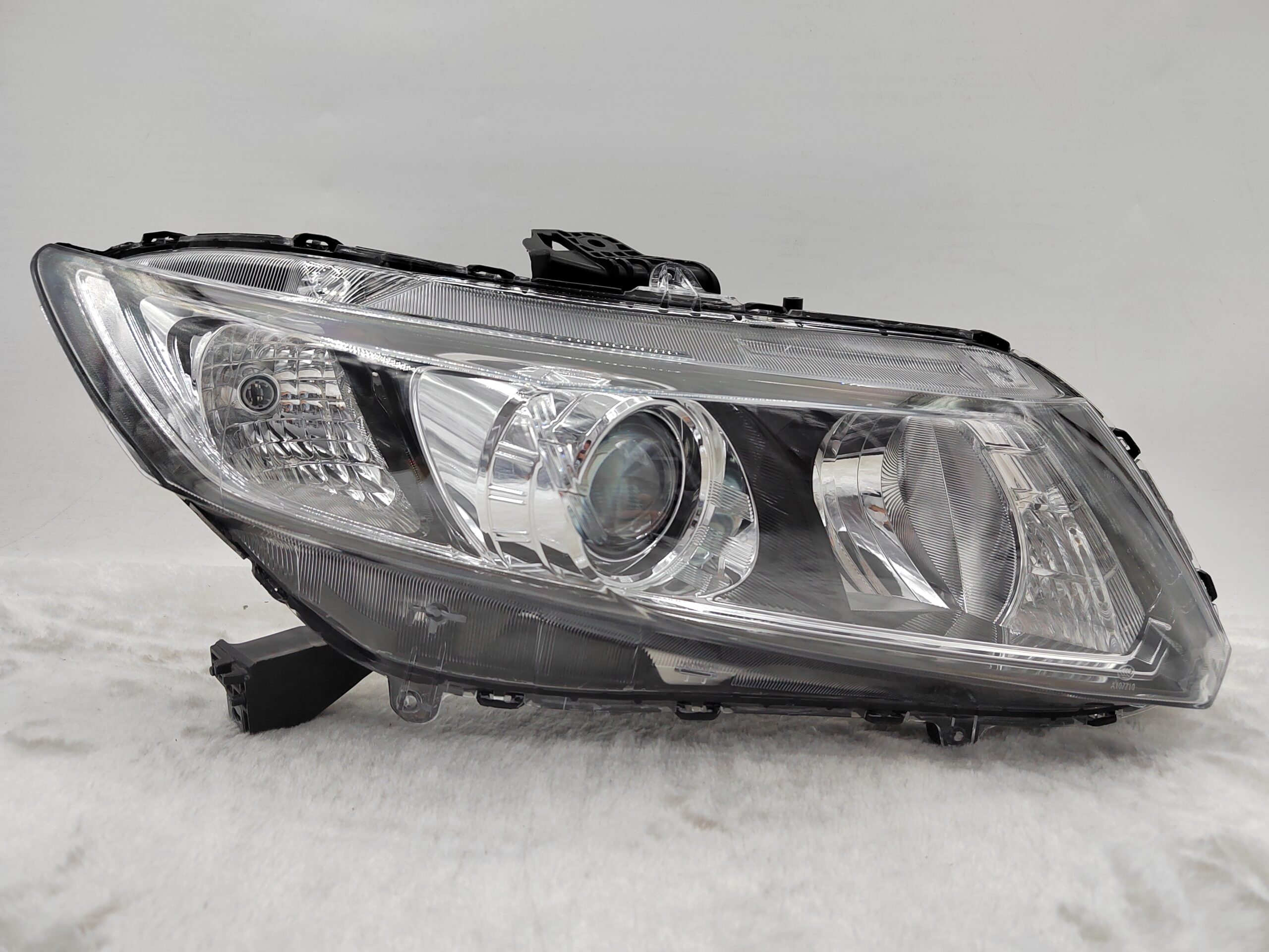 HONDA CIVIC 9 VTI-LX 2012-2015 HALOGEN R.H.S HEADLIGHT ASSEMBLY