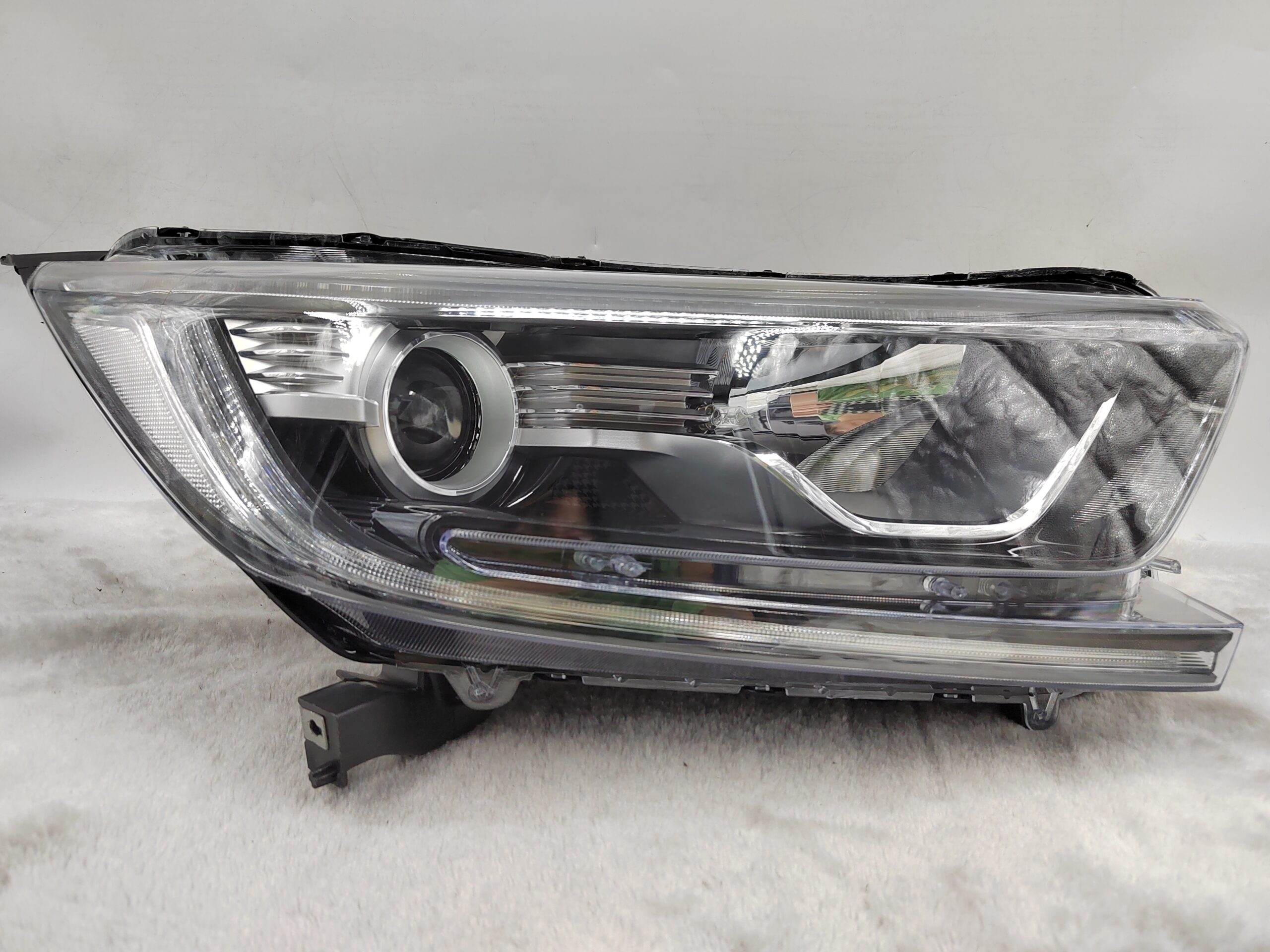 HONDA CR-V 2017-2022 LENS HALOGEN R.H.S HEADLIGHT ASSEMBLY