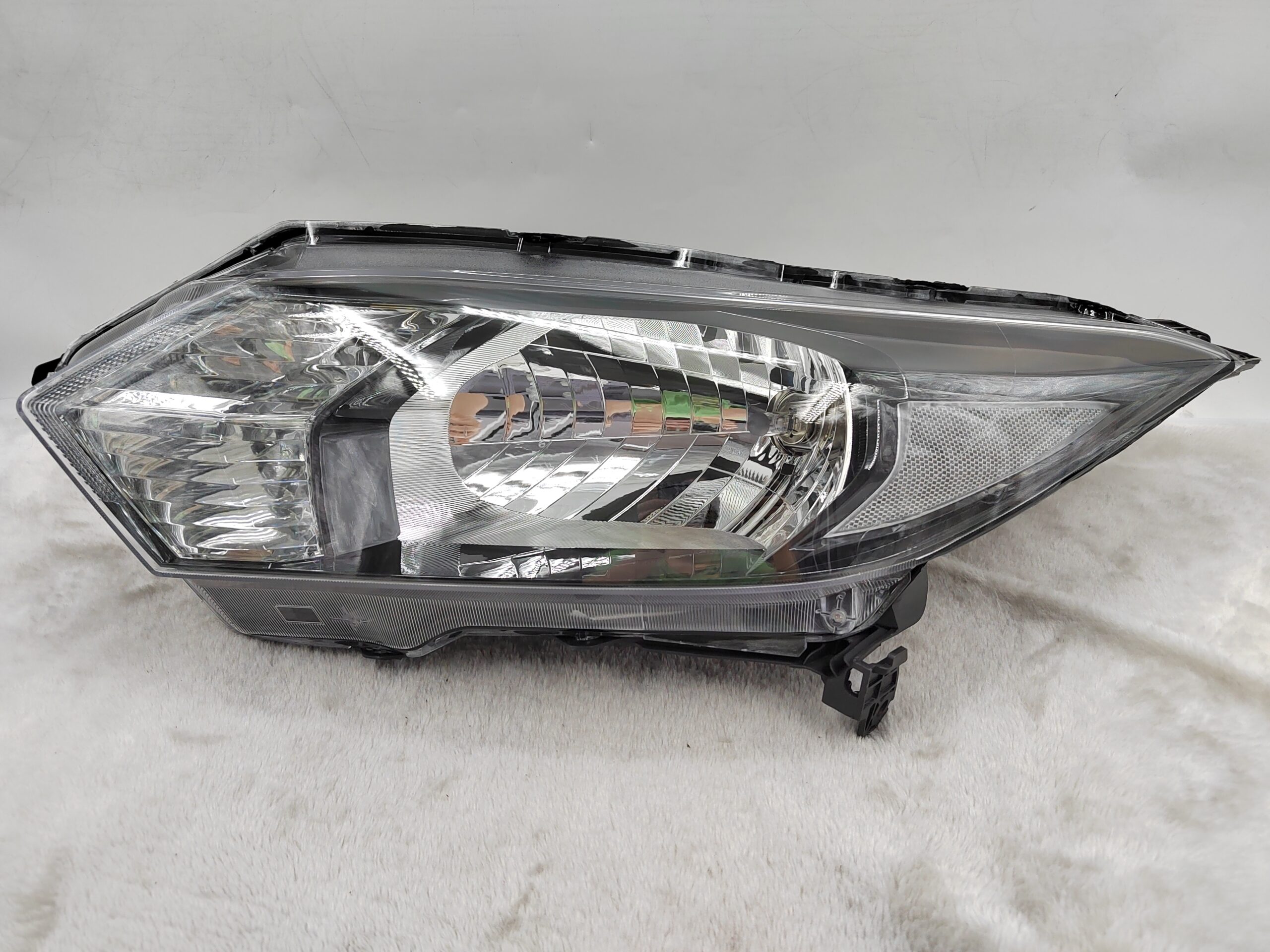 HONDA HR-V 2015-2018 HALOGEN L.H.S HEADLIGHT ASSEMBLY