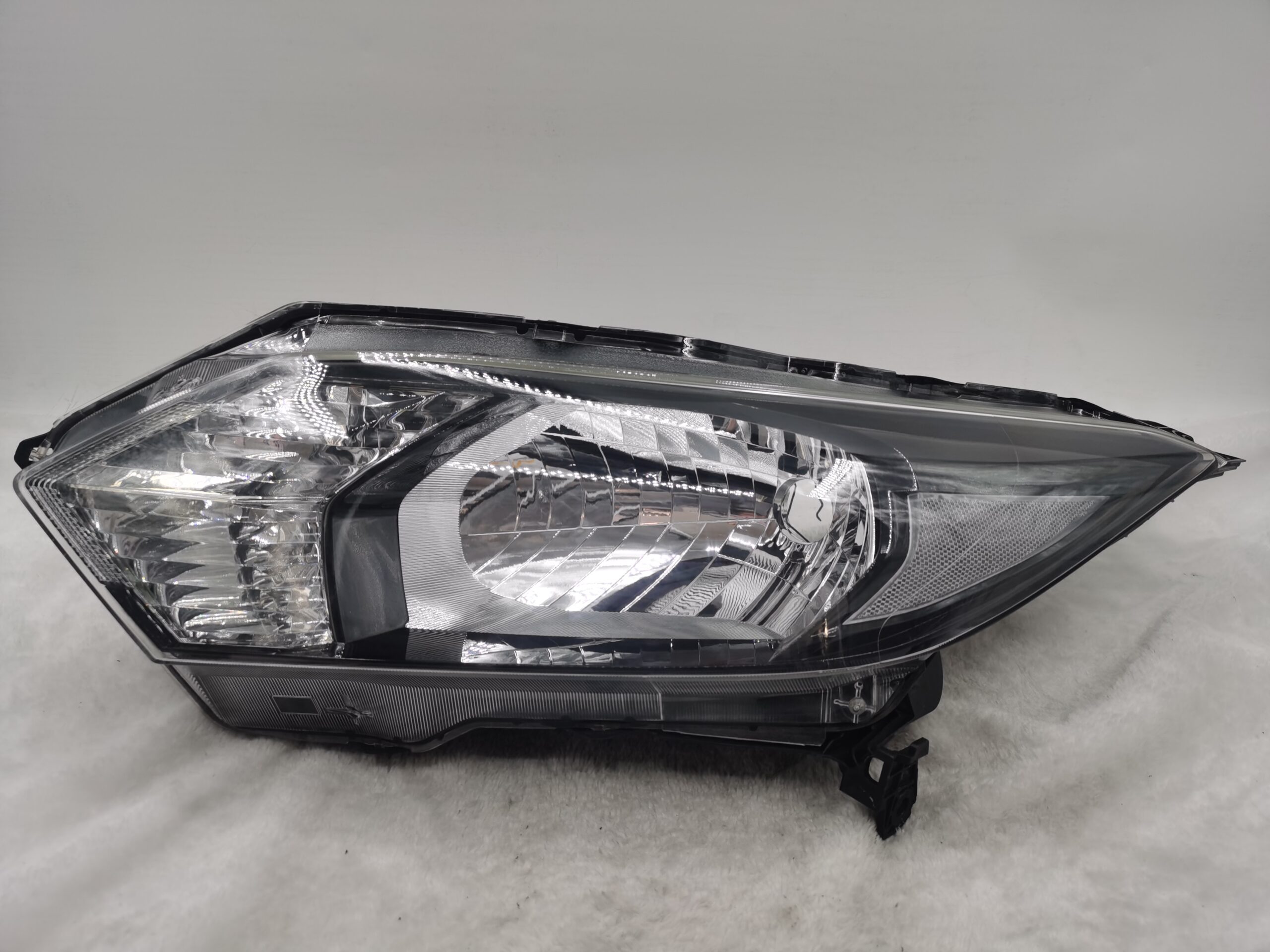 HONDA HR-V 2015-2018 HALOGEN L.H.S HEADLIGHT ASSEMBLY