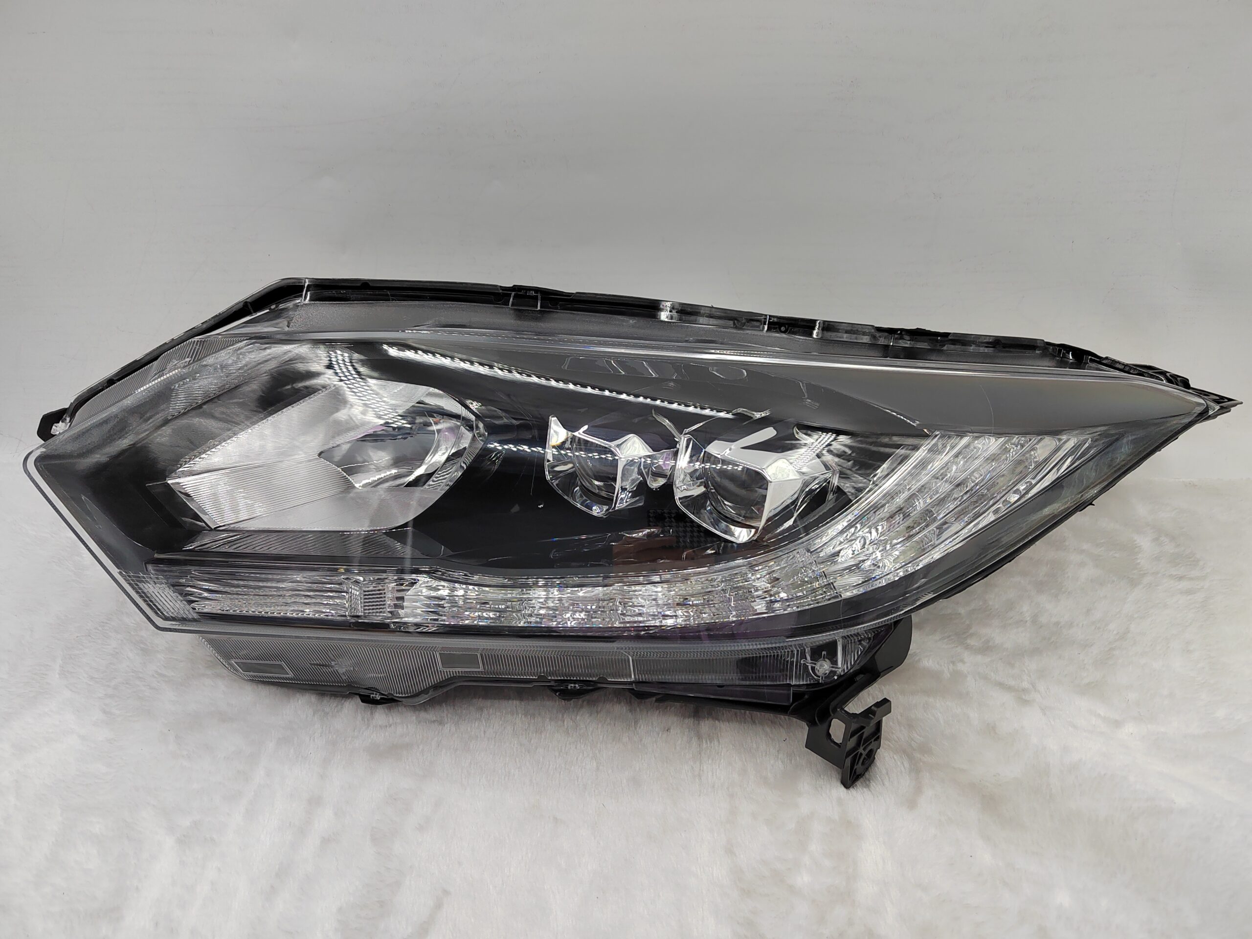 HONDA HR-V 2015-2018 LED L.H.S HEADLIGHT ASSEMBLY