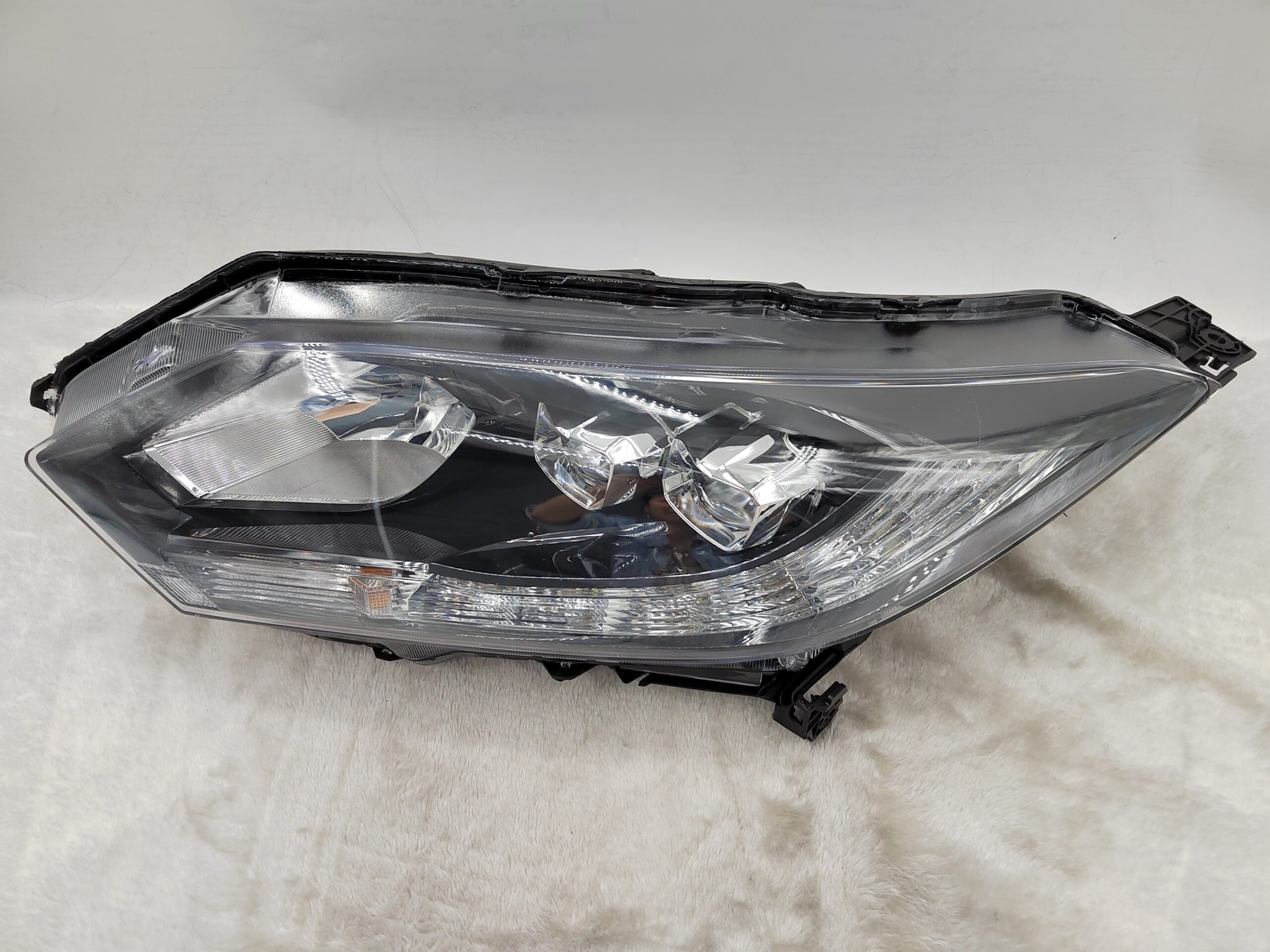 HONDA HR-V 2015-2018 LED L.H.S HEADLIGHT ASSEMBLY