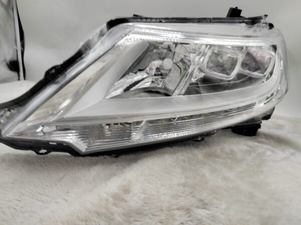 HONDA ODYSSEY DBA-RC1 2015-2017 LED L.H.S HEADLIGHT ASSEMBLY