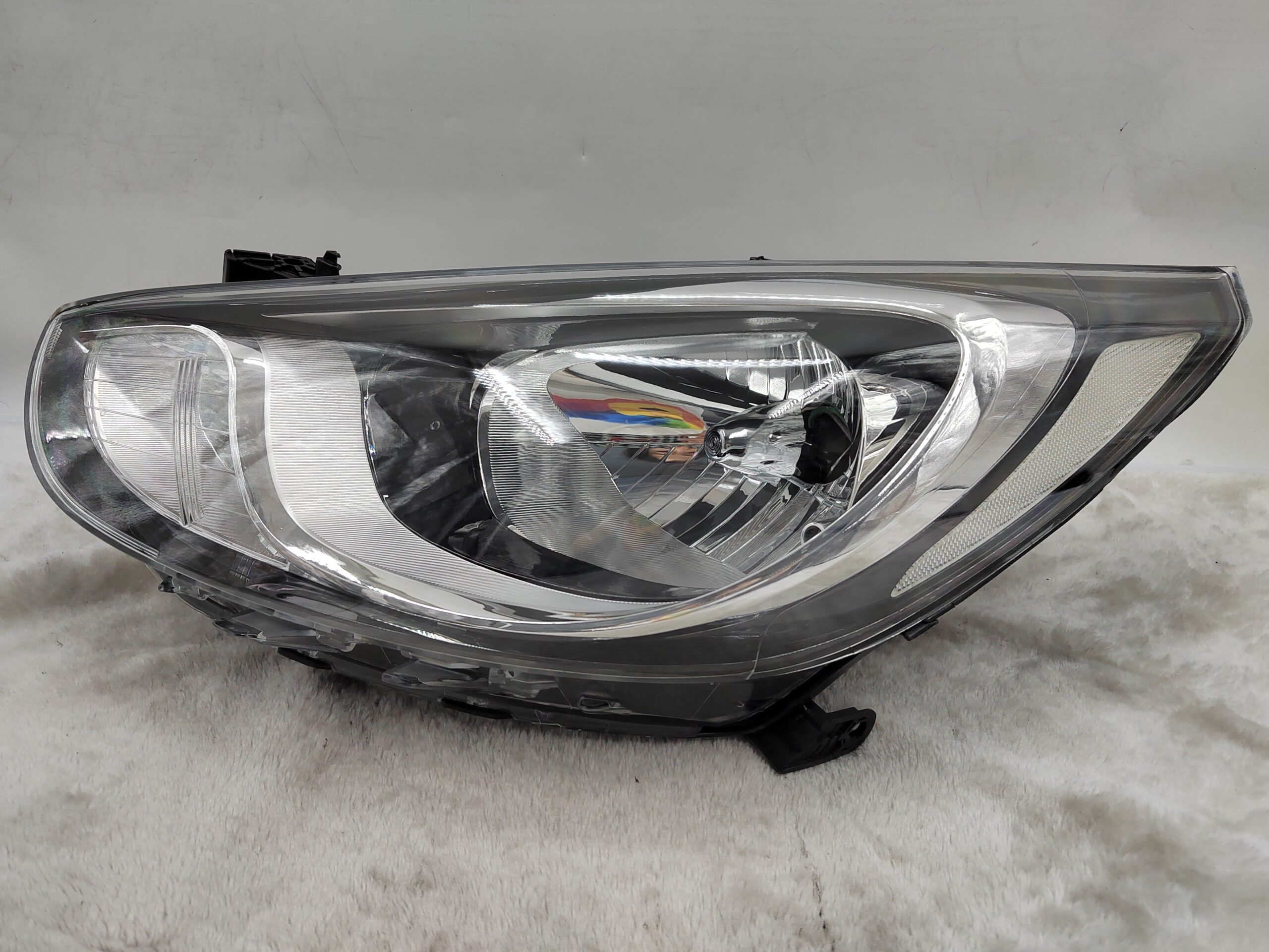 HYUNDAI ACCENT RB 2012-2014 HALOGEN L.H.S HEADLIGHT ASSEMBLY