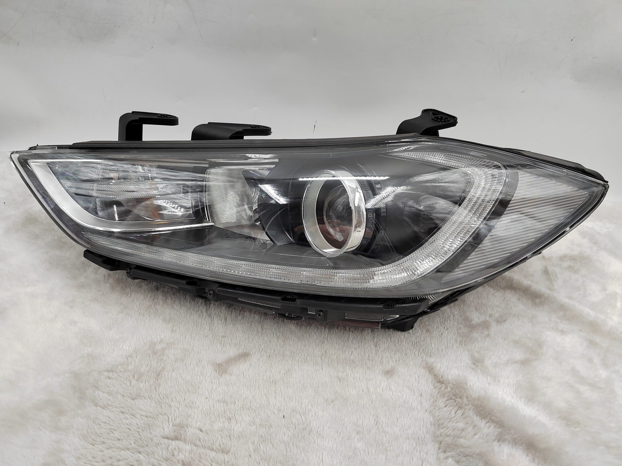 HYUNDAI ELANTRA AD 2017-2018 HALOGEN L.H.S HEADLIGHT ASSEMBLY