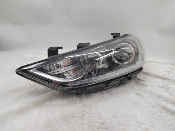 HYUNDAI ELANTRA AD 2017-2018 HALOGEN L.H.S HEADLIGHT ASSEMBLY