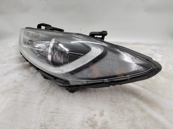 HYUNDAI ELANTRA AD 2017-2018 HALOGEN L.H.S HEADLIGHT ASSEMBLY