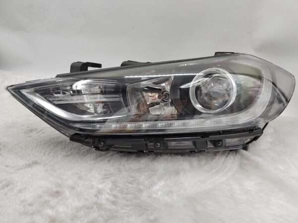 HYUNDAI ELANTRA AD 2017-2018 HALOGEN L.H.S HEADLIGHT ASSEMBLY