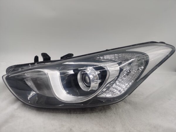 HYUNDAI I30 GD 2012-2016 HALOGEN L.H.S HEADLIGHT ASSEMBLY