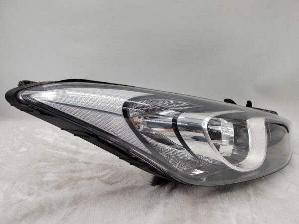 HYUNDAI I30 GD 2012-2016 HALOGEN R.H.S HEADLIGHT ASSEMBLY