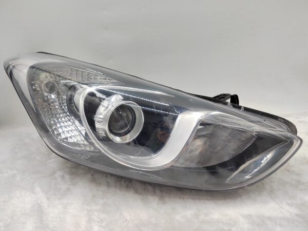 HYUNDAI I30 GD 2012-2016 HALOGEN R.H.S HEADLIGHT ASSEMBLY