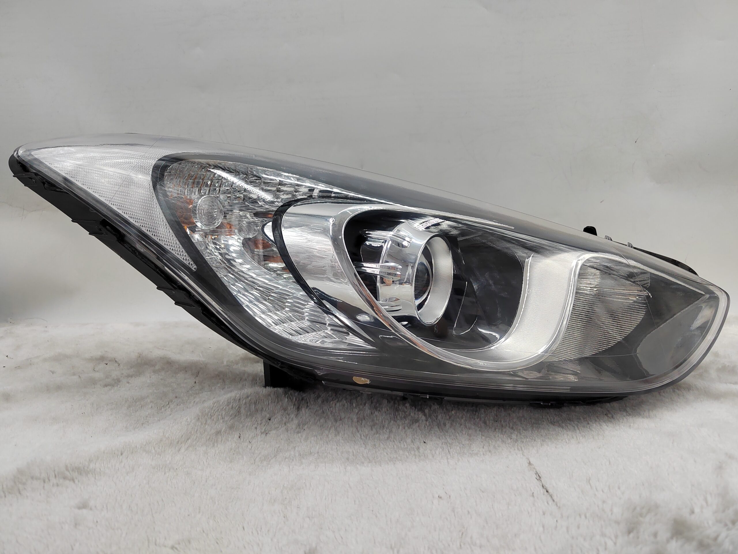 HYUNDAI I30 GD 2012-2016 XENON R.H.S HEADLIGHT ASSEMBLY