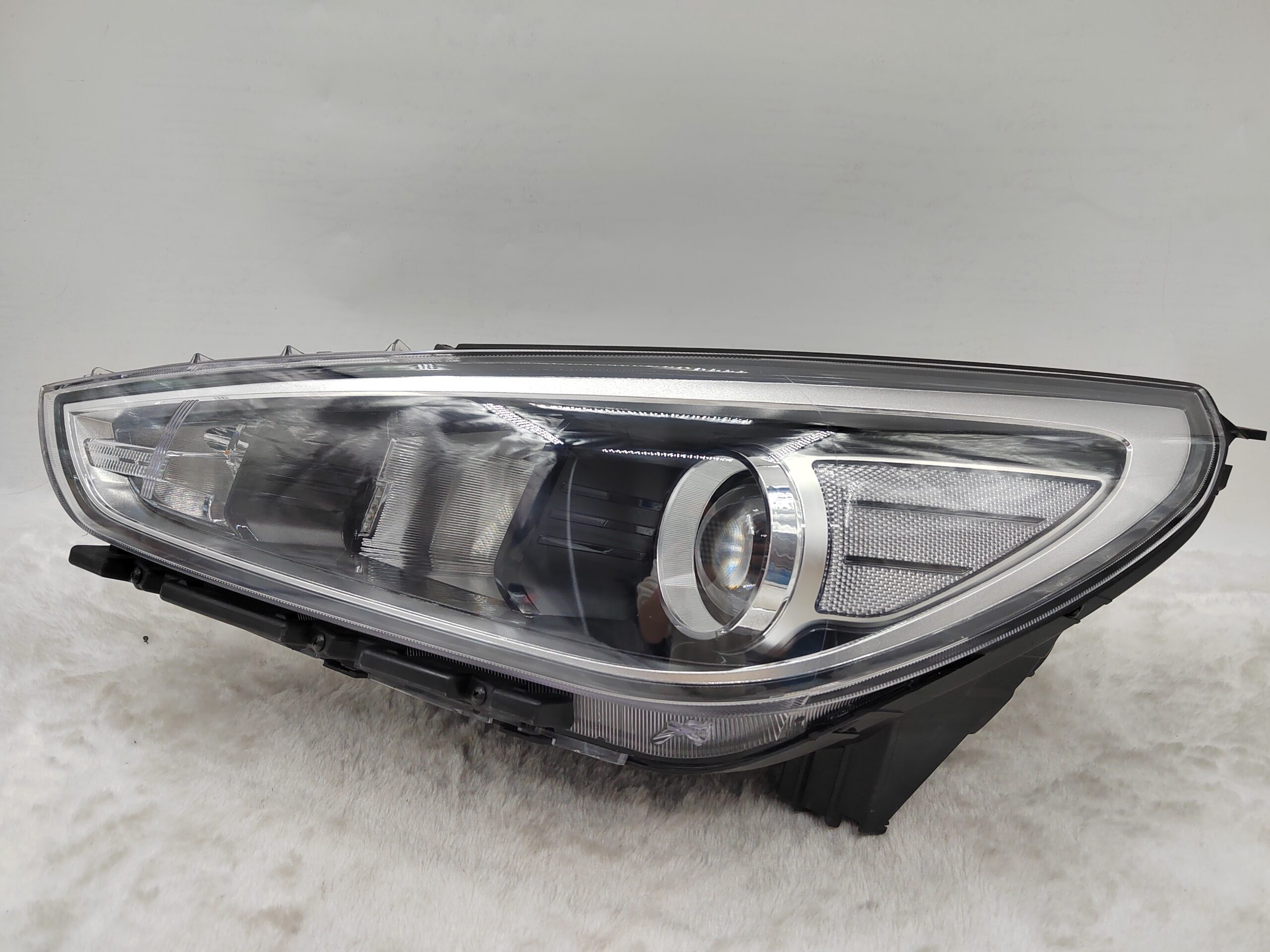 HYUNDAI I30 GO 2017-2019 HALOGEN L.H.S HEADLIGHT ASSEMBLY