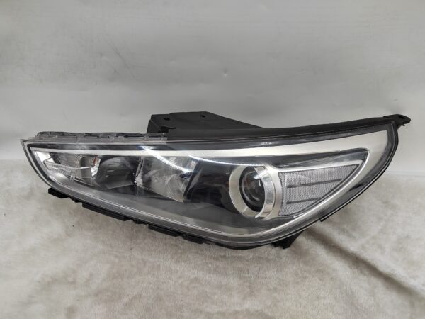 HYUNDAI I30 GO 2017-2019 HALOGEN L.H.S HEADLIGHT ASSEMBLY