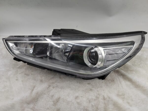 HYUNDAI I30 GO 2017-2019 HALOGEN L.H.S HEADLIGHT ASSEMBLY