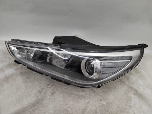 HYUNDAI I30 GO 2017-2019 HALOGEN L.H.S HEADLIGHT ASSEMBLY