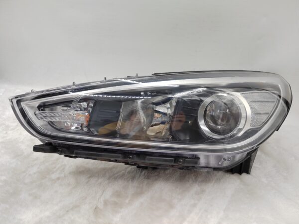 HYUNDAI I30 GO 2017-2019 HALOGEN L.H.S HEADLIGHT ASSEMBLY