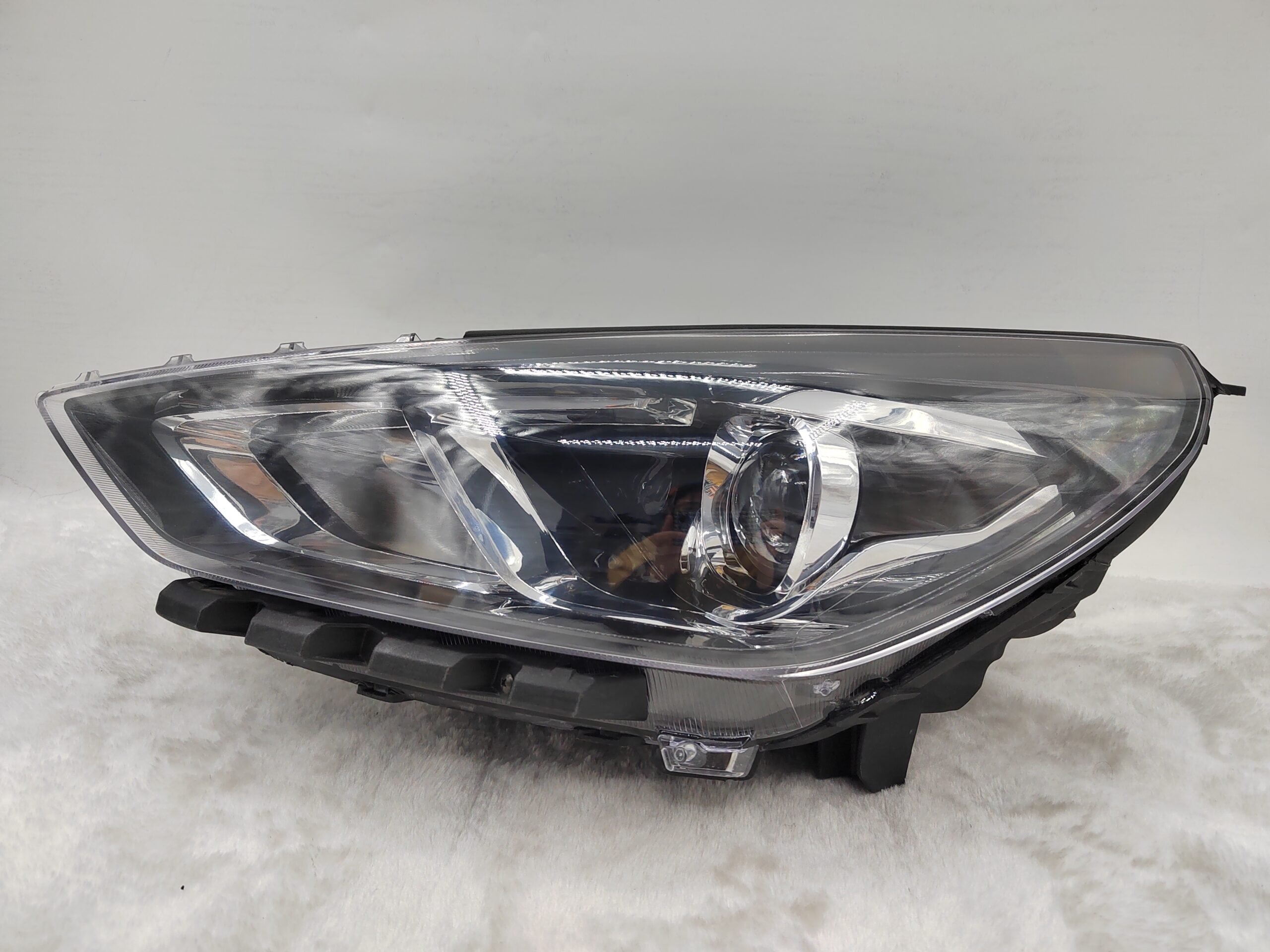 HYUNDAI I30 HATCH 2020-2023 HALOGEN L.H.S HEADLIGHT ASSEMBLY