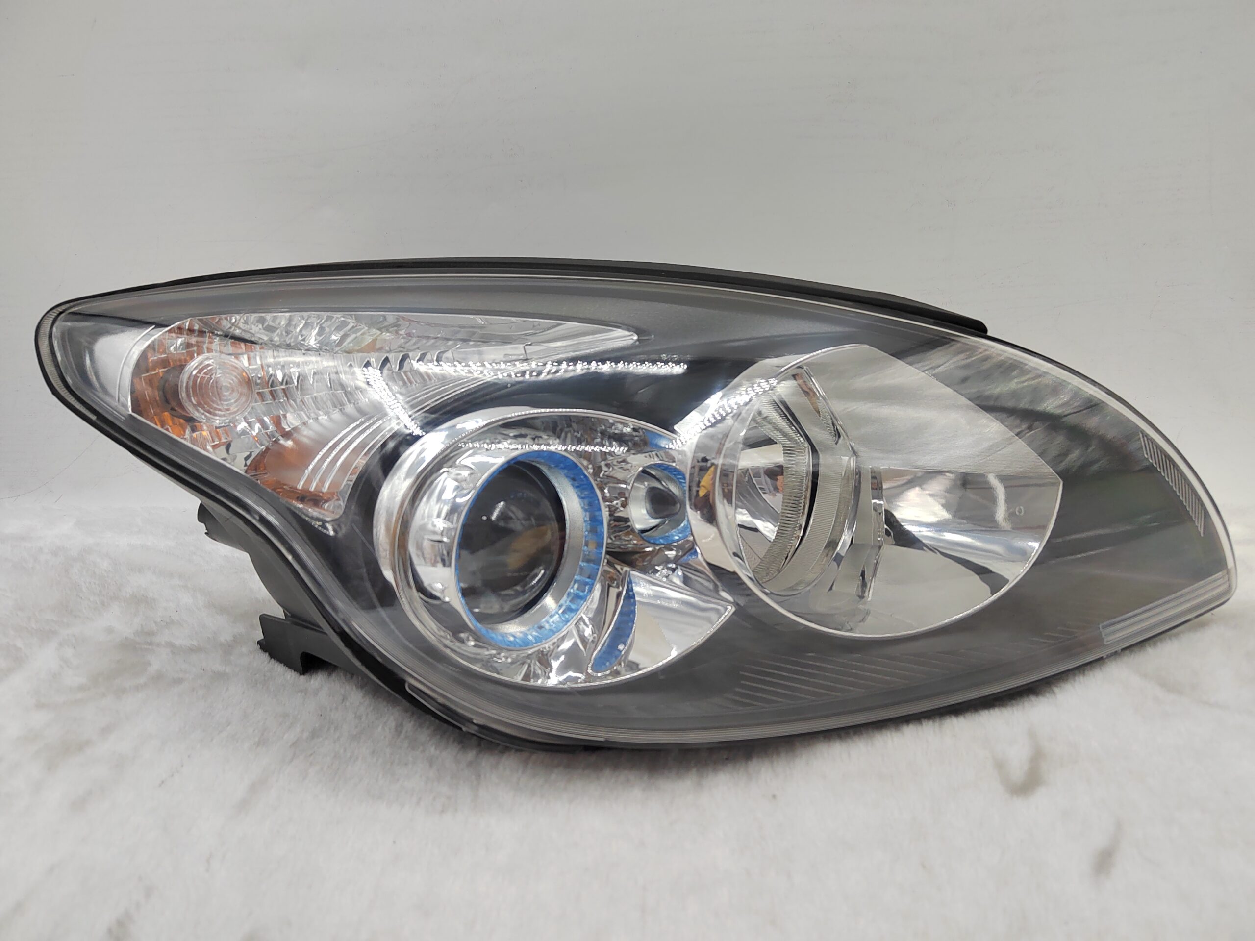 HYUNDAI I30 SX FD 2007-2011 HALOGEN R.H.S HEADLIGHT ASSEMBLY