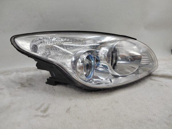 HYUNDAI I30 SX FD 2007-2011 HALOGEN R.H.S HEADLIGHT ASSEMBLY