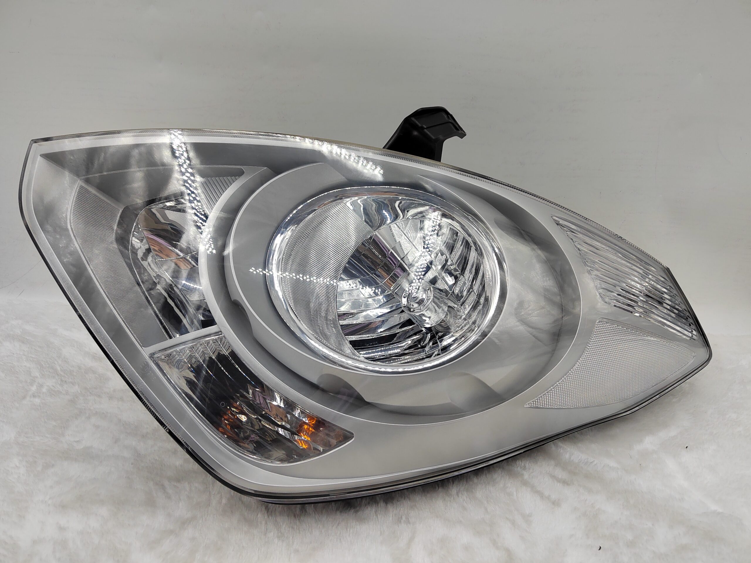 HYUNDAI IMAX TQ-W 2007-2017 HALOGEN L.H.S HEADLIGHT ASSEMBLY