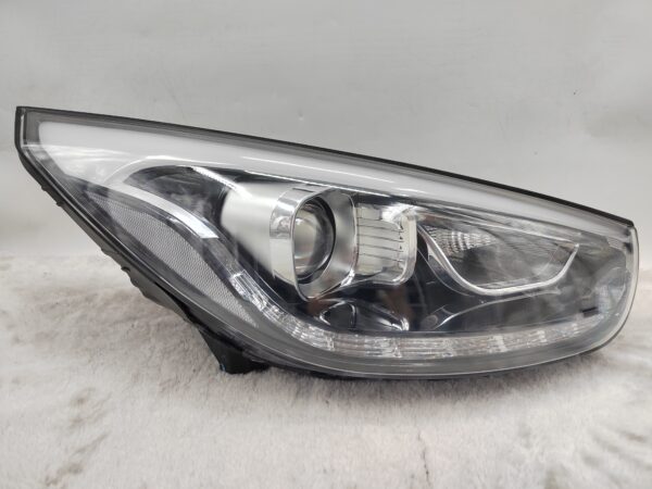 HYUNDAI IX35 SE 2013-2015 LENS HALOGEN R.H.S HEADLIGHT ASSEMBLY