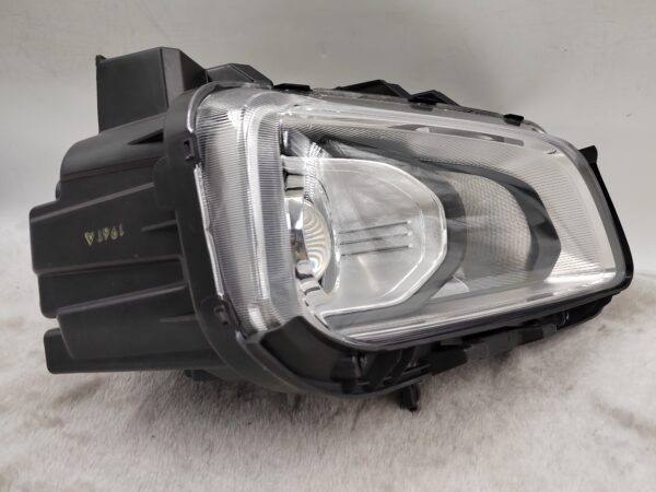 HYUNDAI KONA 2017-2020 HALOGEN R.H.S HEADLIGHT ASSEMBLY