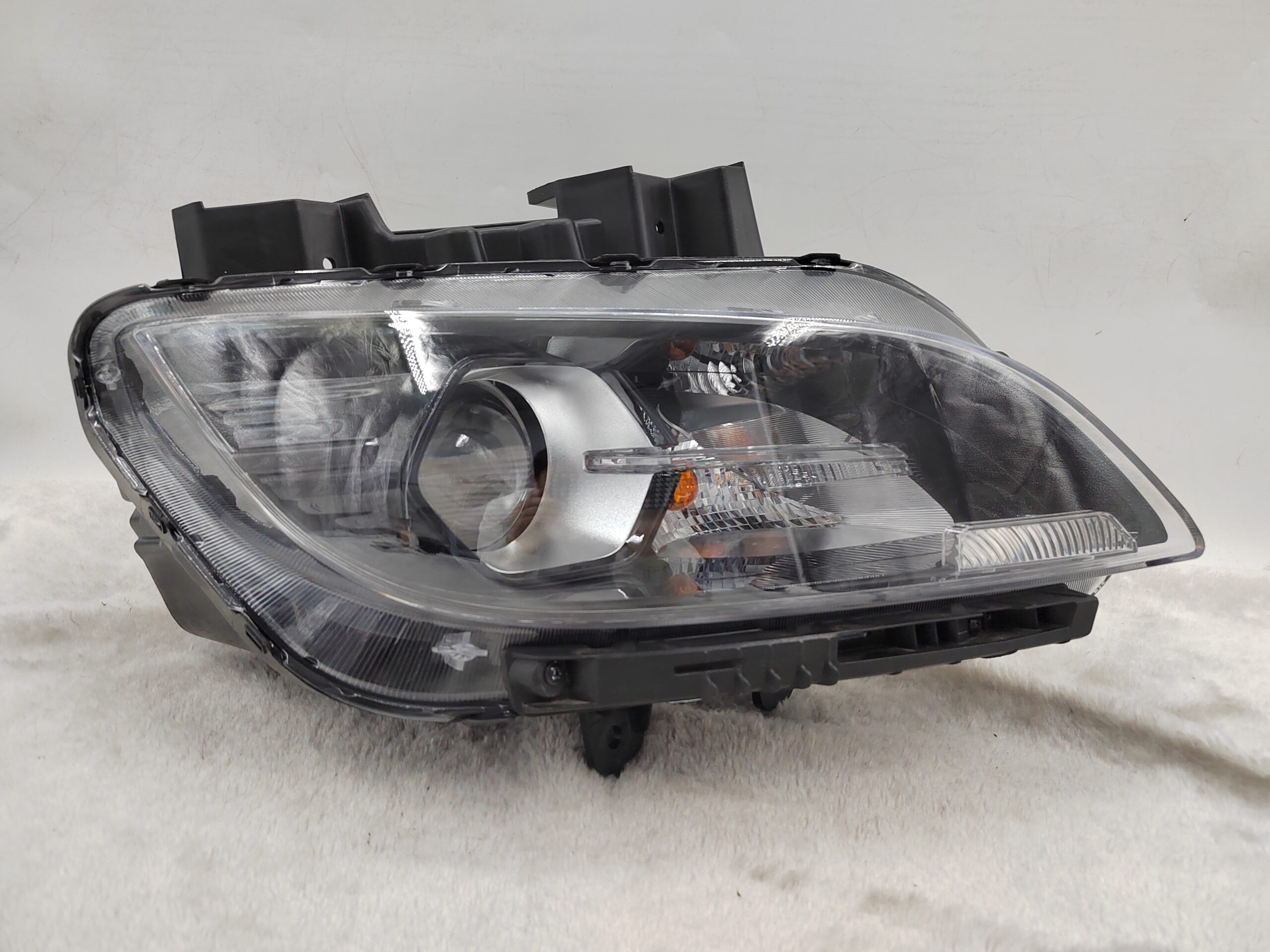 HYUNDAI KONA 2021-2023 LENS HALOGEN R.H.S HEADLIGHT ASSEMBLY