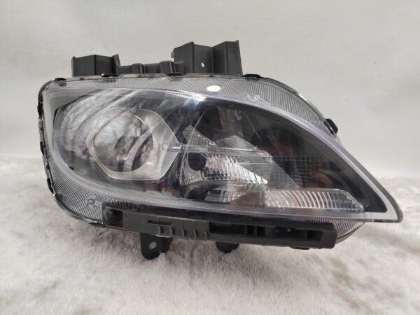 HYUNDAI KONA 2021-2023 LENS HALOGEN R.H.S HEADLIGHT ASSEMBLY