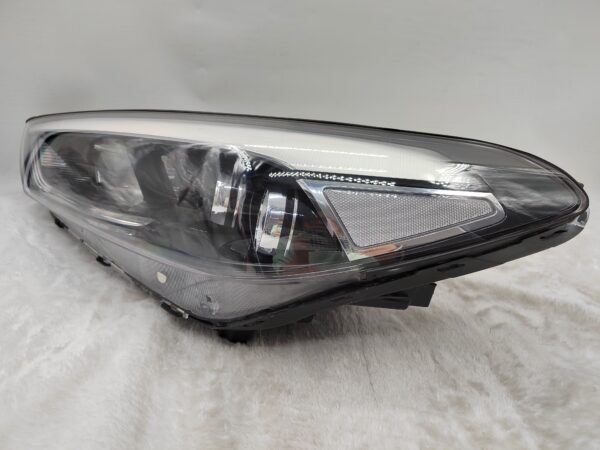 HYUNDAI TUCSON 2015-2017 LED L.H.S HEADLIGHT ASSEMBLY