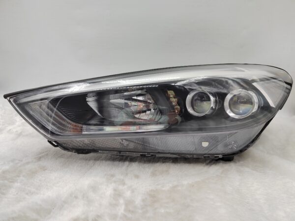 HYUNDAI TUCSON 2015-2017 LED L.H.S HEADLIGHT ASSEMBLY