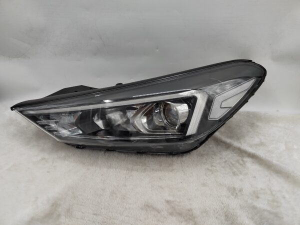 HYUNDAI TUCSON III 2018-2020 HALOGEN R.H.S HEADLIGHT ASSEMBLY