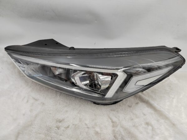 HYUNDAI TUCSON III 2018-2020 HALOGEN L.H.S HEADLIGHT ASSEMBLY