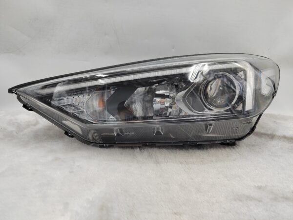 HYUNDAI TUCSON III 2018-2020 HALOGEN R.H.S HEADLIGHT ASSEMBLY