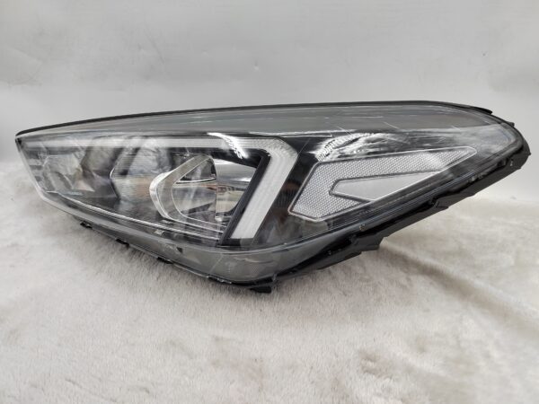 HYUNDAI TUCSON III 2018-2020 HALOGEN R.H.S HEADLIGHT ASSEMBLY