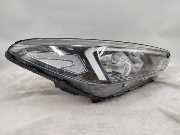 HYUNDAI TUCSON III 2018-2020 HALOGEN R.H.S HEADLIGHT ASSEMBLY