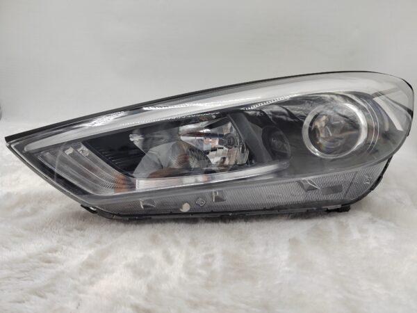 HYUNDAI TUCSON XG 2015-2017 HALOGEN L.H.S HEADLIGHT ASSEMBLY